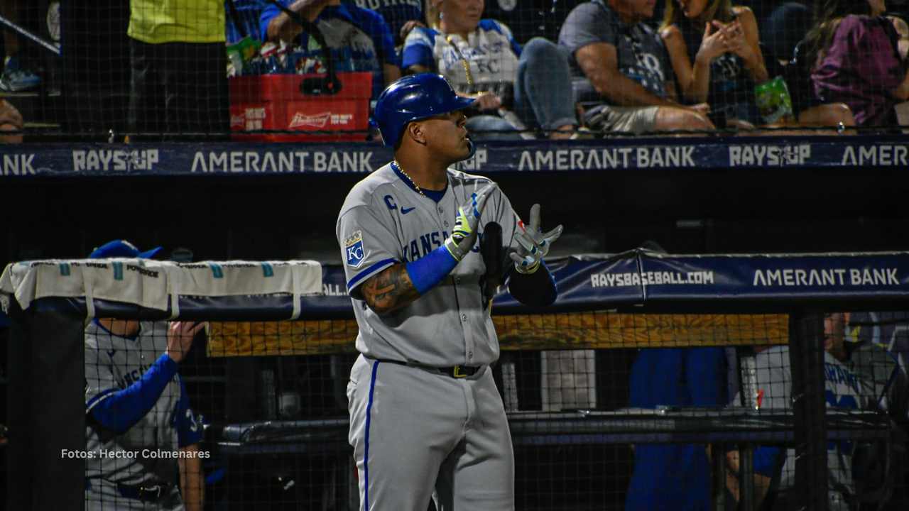 El pelotero venezolano Salvador Pérez se mostró sólido con el madero ante Minnesota Twins.