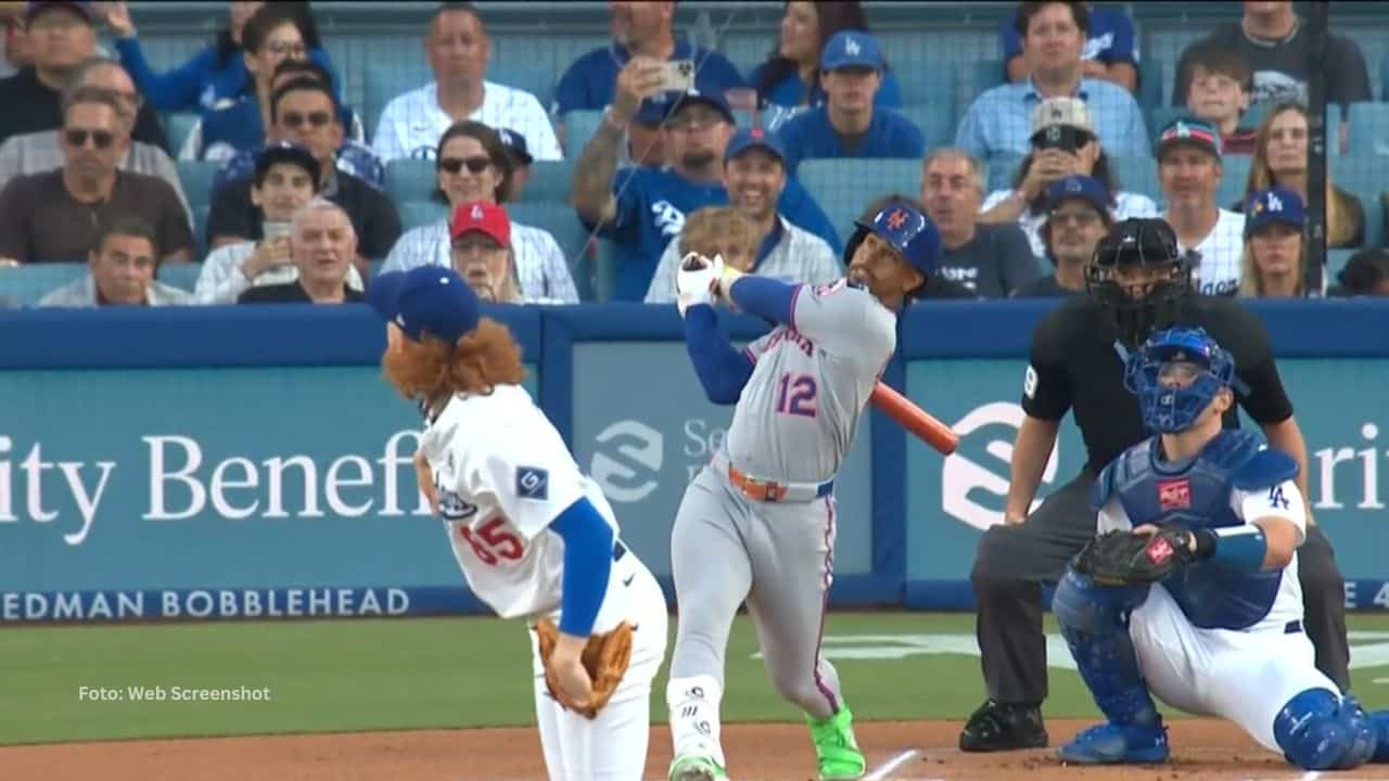 El pelotero boricua Francisco Lindor no para de dar una excelsa exhibición de poder cada vez que arriba al cajón de los bateadores.