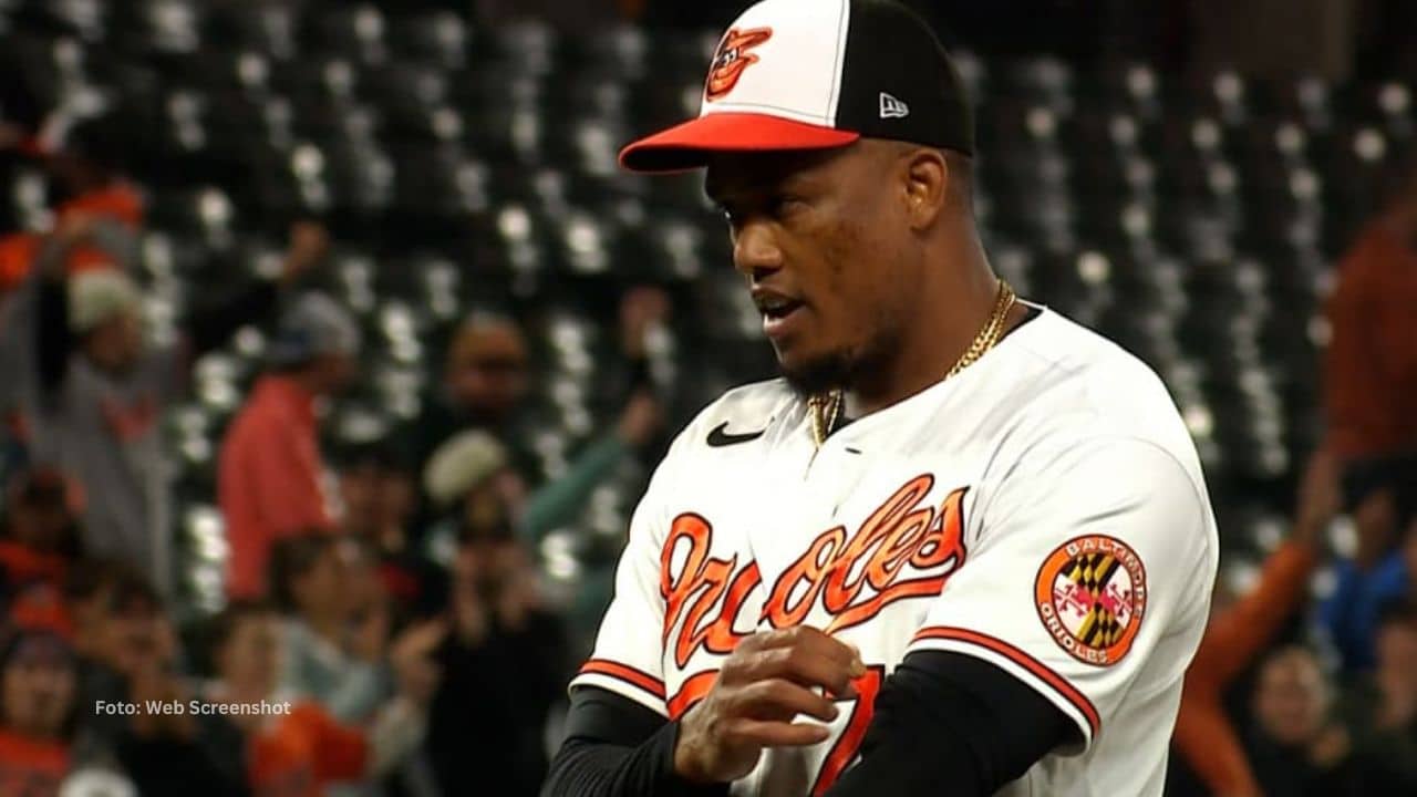 Yennier Cano acumula 11 hols y 31 bateadores ponchados en temporada MLB 2025.