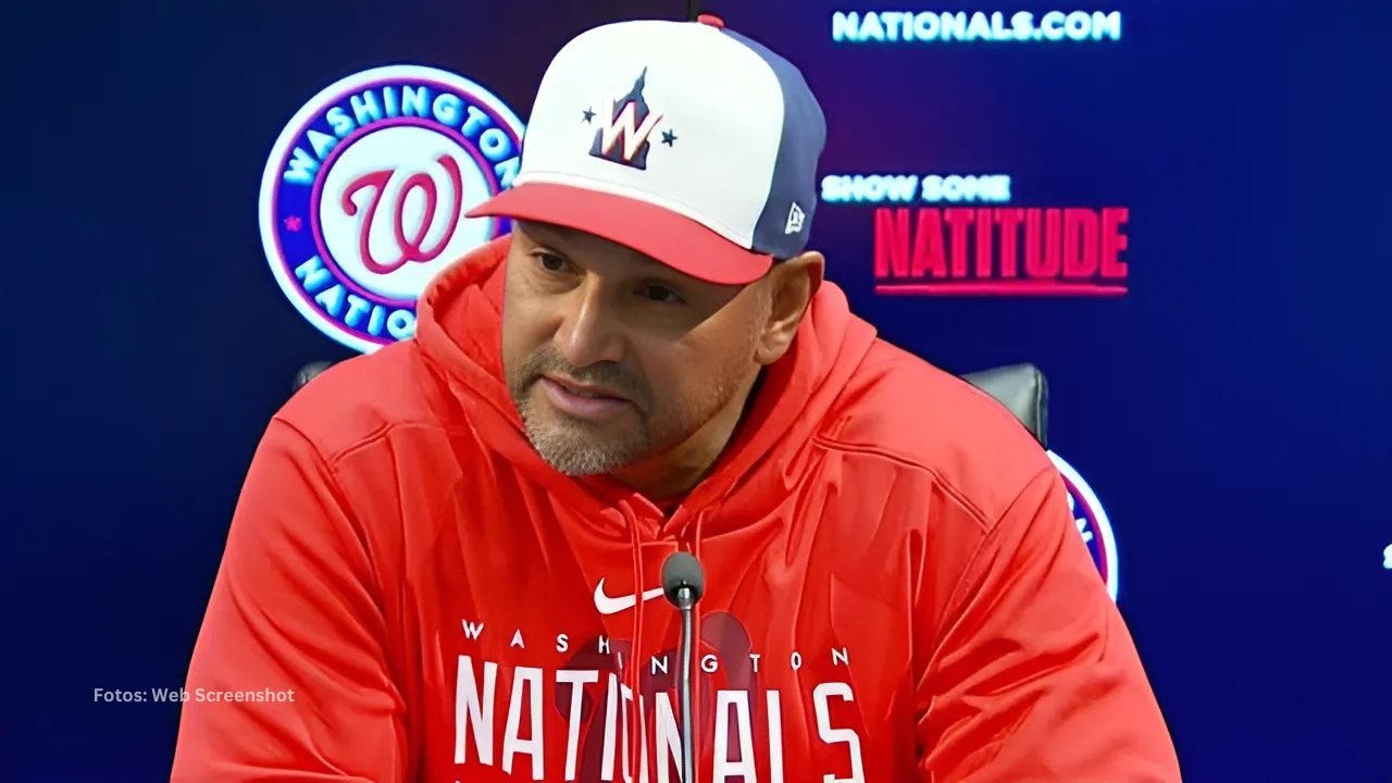 Manager de Washington Nationals Dave Martínez en una conferencia de prensa