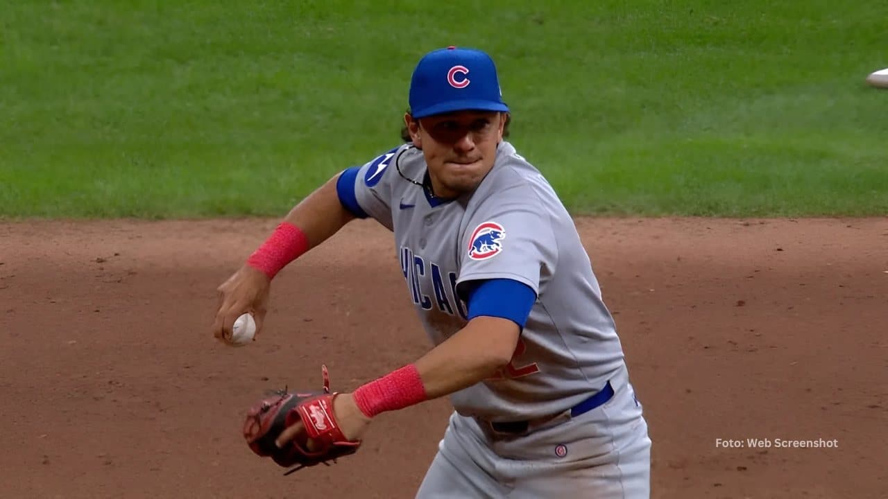 Nicky Lopez en una jugada defensiva con Chicago Cubs. New York Yankees